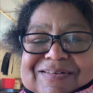 Meet your Posher, Isabel